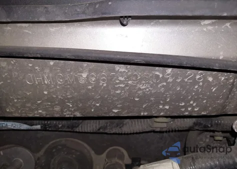 2004 Honda Accord 2.4 Ex z USA, uszkodzony, nr VIN JHMCM56674C009128